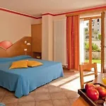 Otel La 3*
